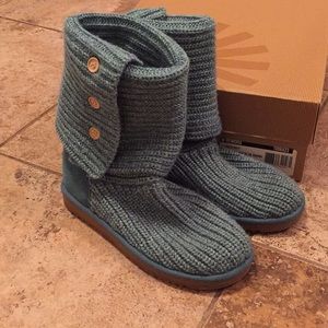Knit ugg